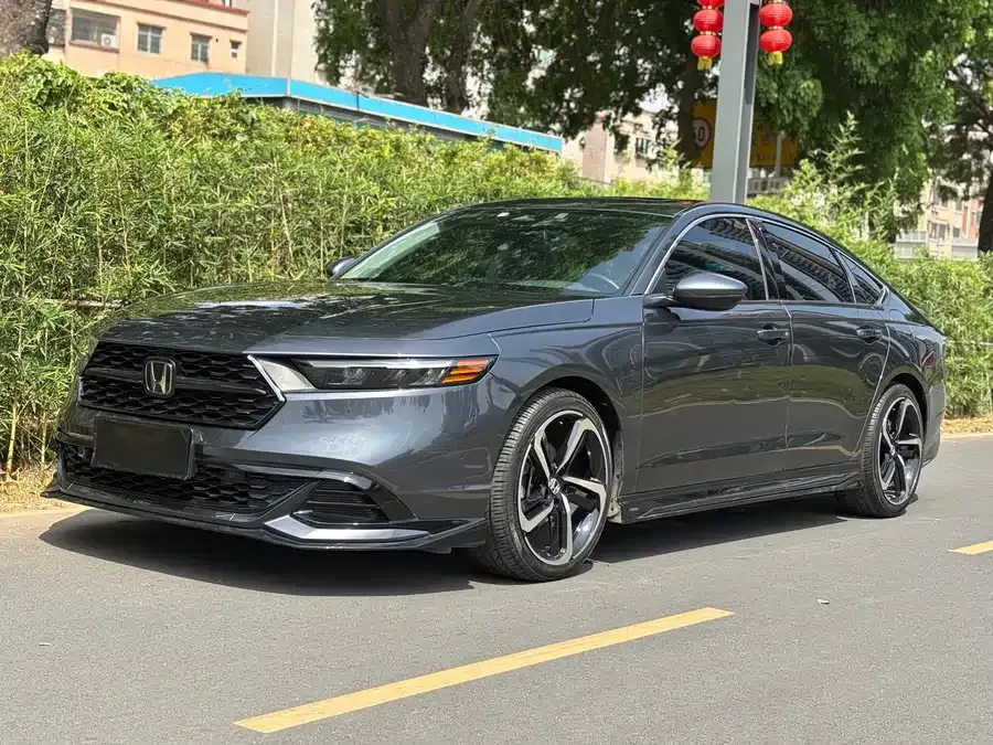 Honda Accord Accord 2023 260TURBO Smart Edition 2023 — фото 1, купить с доставкой в Москву