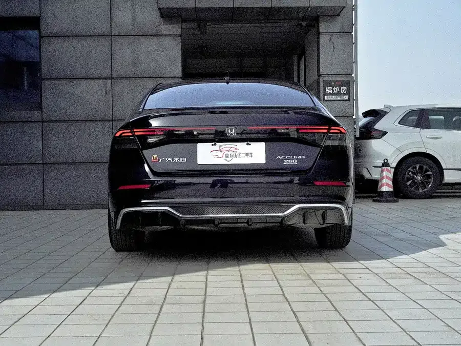 Honda Accord Accord 2023 260TURBO Smart Edition 2023 — миниатюра 2