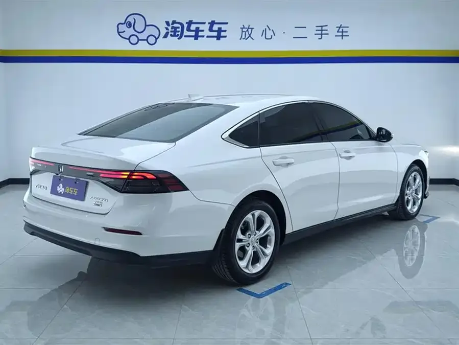 Honda Accord Accord 2024 260TURBO Luxury Edition 2024 — миниатюра 3