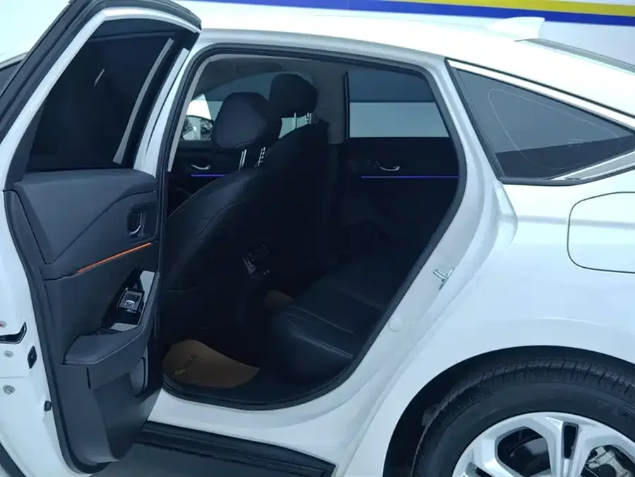 Honda Accord Accord 2024 260TURBO Luxury Edition 2024 — миниатюра 5