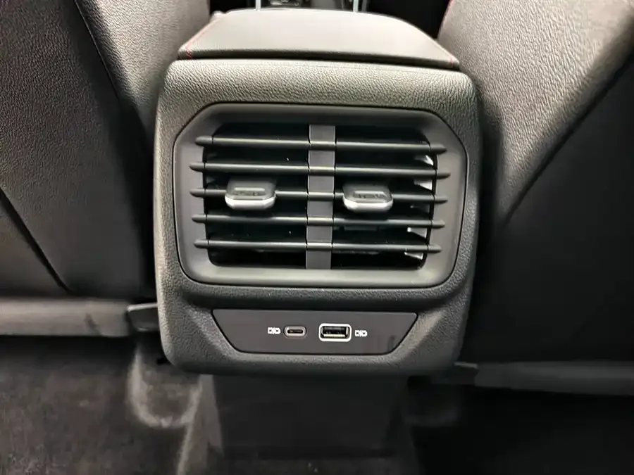 Volkswagen Lamando Lingdu 2025 Lingdu L 280TSI DSG Cool Edition 2024 — миниатюра 4