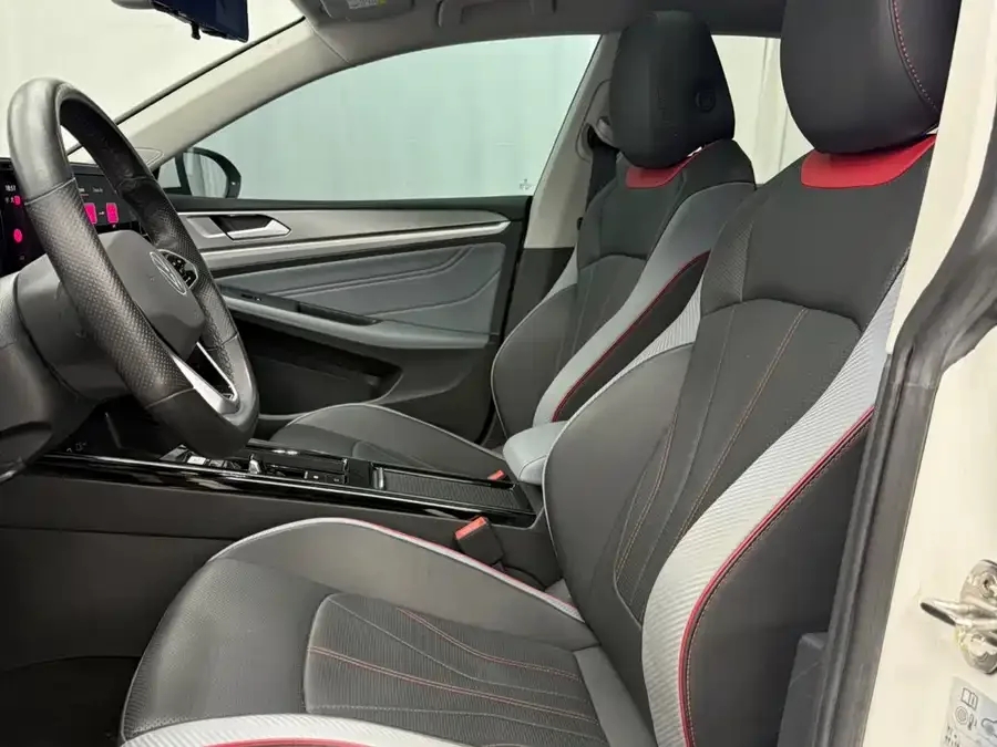 Volkswagen Lamando 2023 Lingdu Lingdu L 280TSI DSG Cool Edition 2023 — миниатюра 5