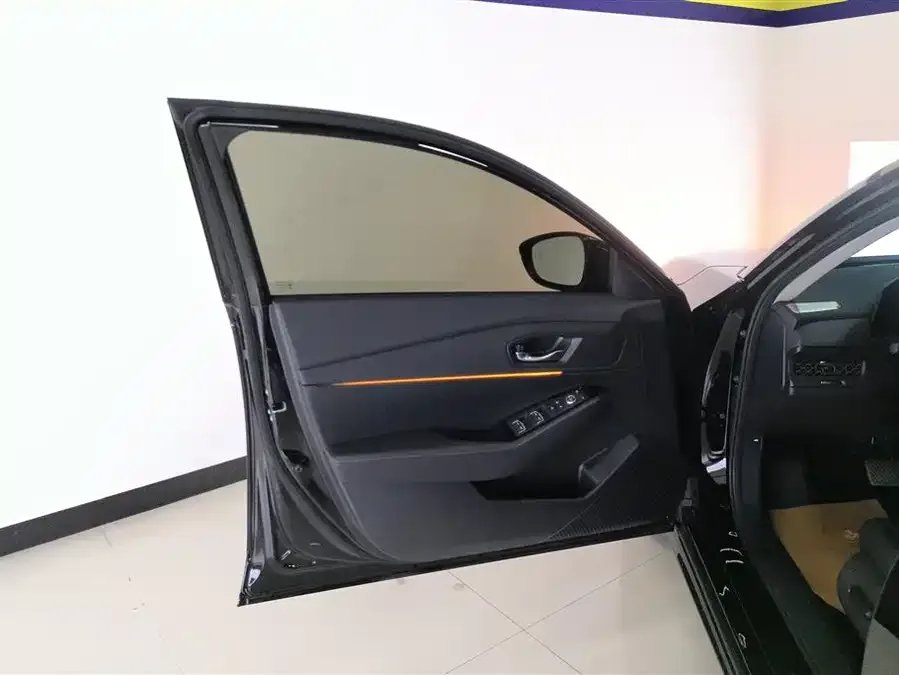Honda Accord Accord 2025 Sports Series 260TURBO Luxury Edition 2025 — миниатюра 4