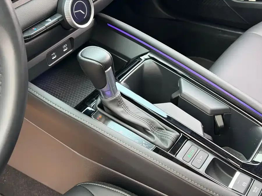 Honda Accord Accord 2023 260TURBO Smart Edition 2023 — миниатюра 4
