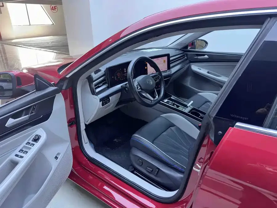 Volkswagen Lamando Lingdu 2022 Lingdu L 280TSI DSG Super Hot Flagship Edition 2022 — миниатюра 5