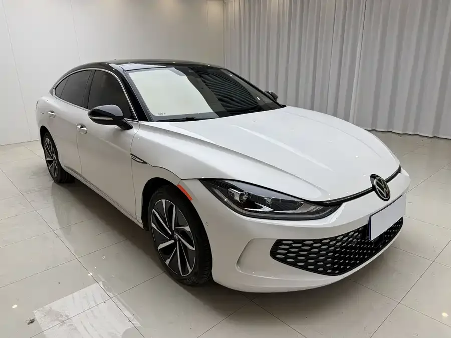 Volkswagen Lamando Lingdu 2022 Lingdu L 280TSI DSG Super Hot Flagship Edition 2022 — миниатюра 3