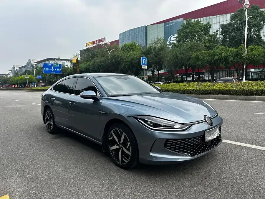 Volkswagen Lamando 2023 Lingdu Lingdu L 280TSI DSG Cool Edition 2023 — миниатюра 3