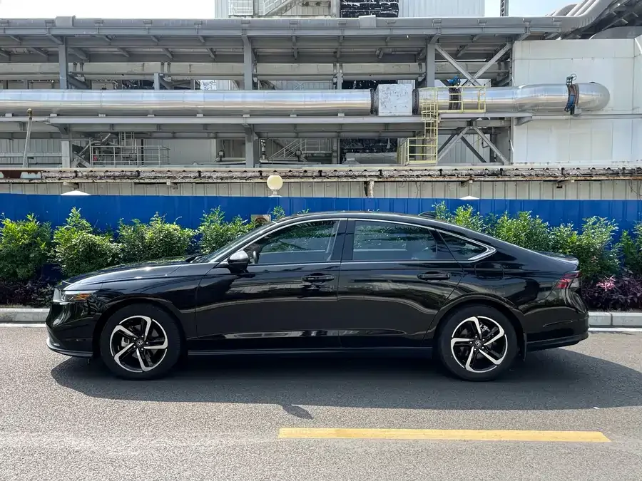 Honda Accord Accord 2023 260TURBO Smart Edition 2023 — миниатюра 5