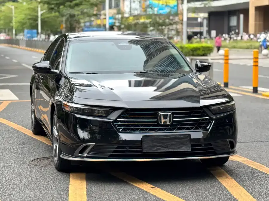 Honda Accord Accord 2023 260TURBO Excellence Edition 2024 — миниатюра 3