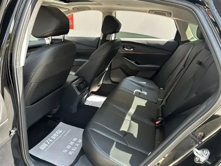 Honda Accord Accord 2024 260TURBO Luxury Edition 2024 — миниатюра 5