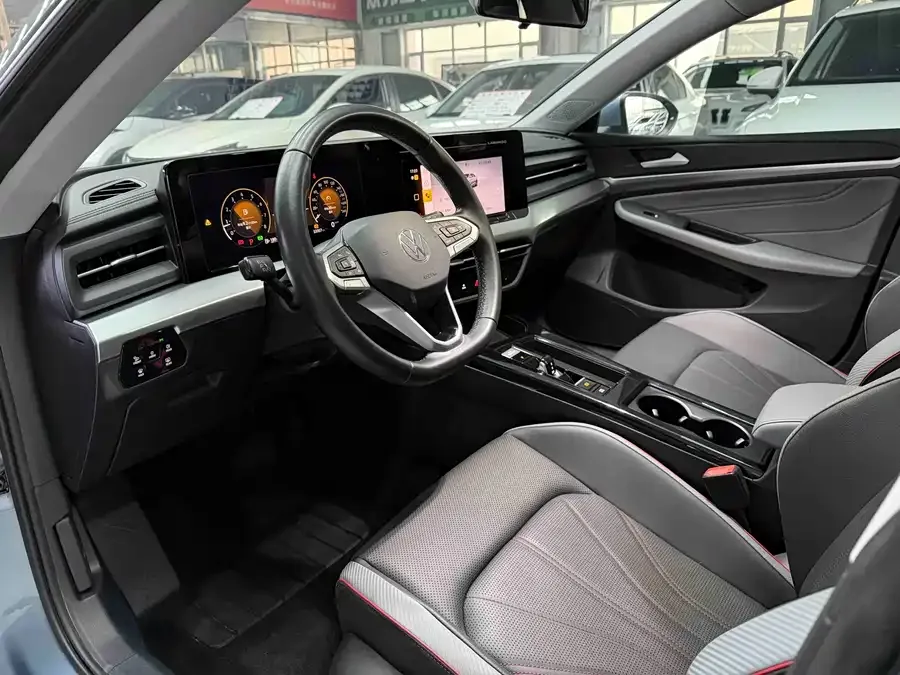 Volkswagen Lamando 2023 Lingdu Lingdu L 280TSI DSG Hot Edition 2023 — миниатюра 4