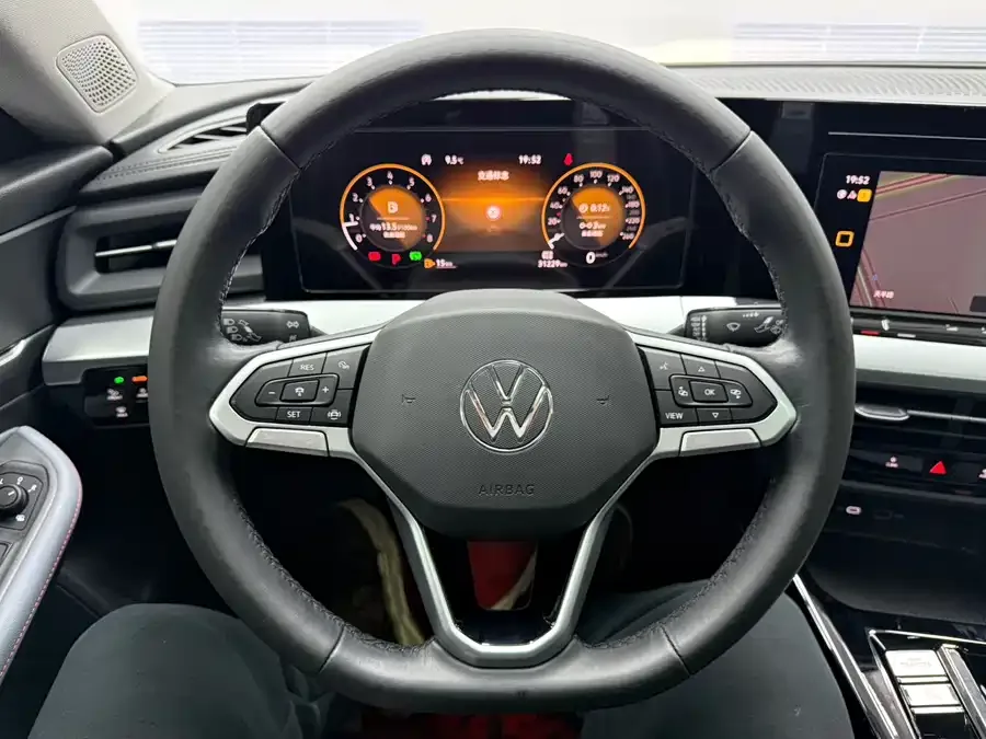 Volkswagen Lamando 2022 Lingdu Lingdu L 280TSI DSG Hot Edition 2022 — миниатюра 4