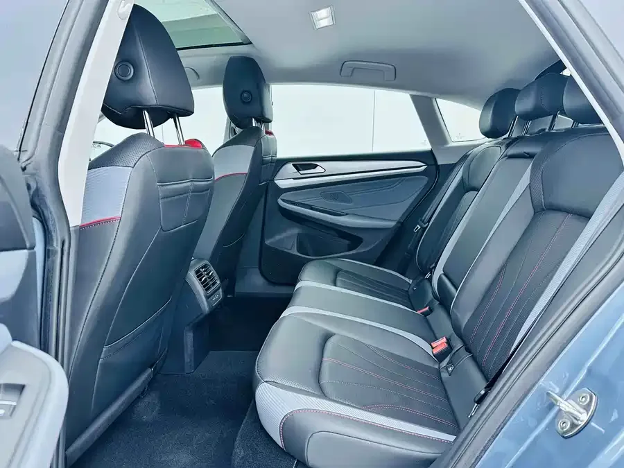 Volkswagen Lamando 2023 Lingdu Lingdu L 280TSI DSG Cool Edition 2023 — миниатюра 5