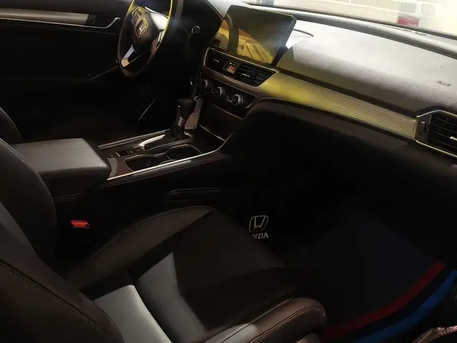 Honda Accord Accord 2023 260TURBO Smart Edition 2023 — миниатюра 5
