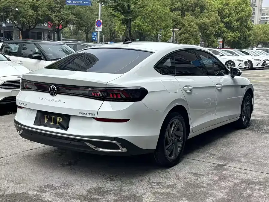 Volkswagen Lamando 2024 Lingdu Lingdu L 280TSI DSG Hot Edition 2024 — миниатюра 2