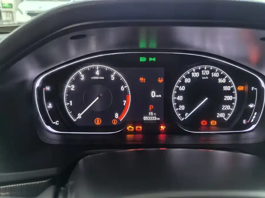 Honda Accord 2022 Accord 260TURBO Fantasy Night Premium Edition 2022 — миниатюра 5