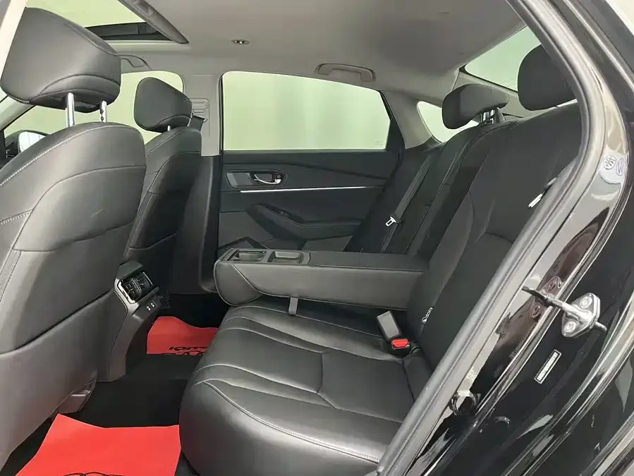 Honda Accord Accord 2023 260TURBO Smart Edition 2023 — миниатюра 5