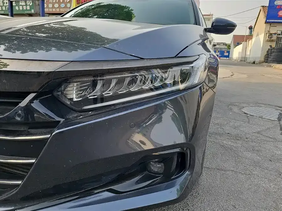 Honda Accord 2022 Accord 260TURBO Fantasy Night Premium Edition 2022 — миниатюра 2
