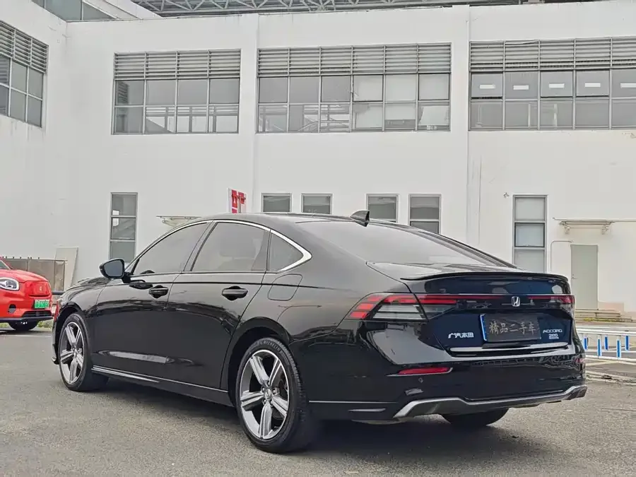 Honda Accord Accord 2023 260TURBO Excellence Edition 2023 — миниатюра 4