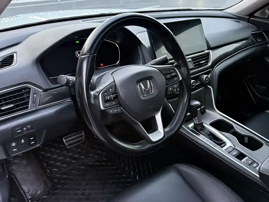 Honda Accord 2022 Accord 260TURBO Fantasy Night Premium Edition 2022 — миниатюра 2