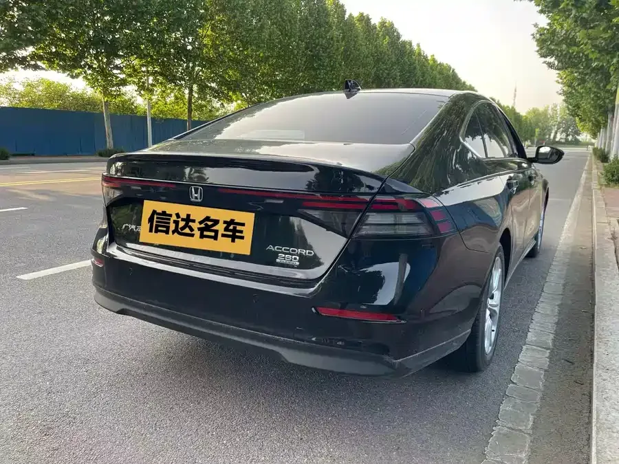 Honda Accord Accord 2024 260TURBO Luxury Edition 2024 — миниатюра 2
