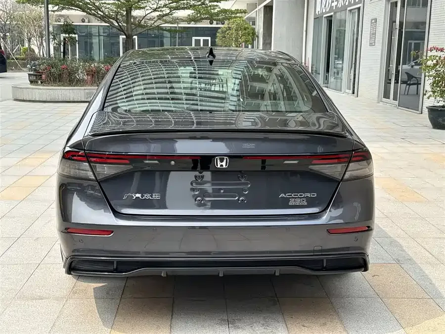 Honda Accord Accord 2023 260TURBO Flagship Edition 2023 — миниатюра 4