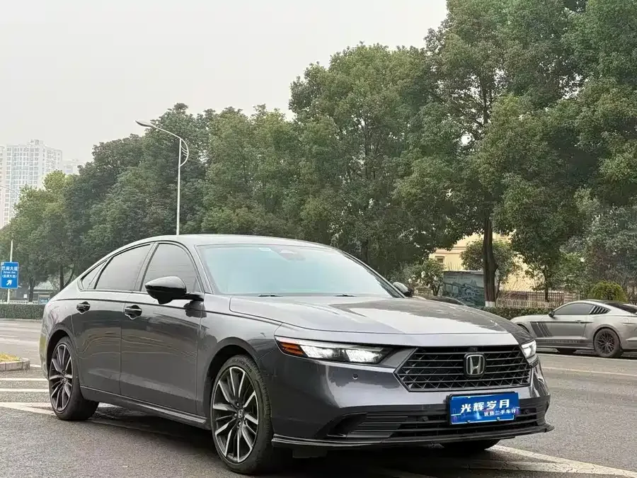 Honda Accord Accord 2023 260TURBO Flagship Edition 2024 — миниатюра 3