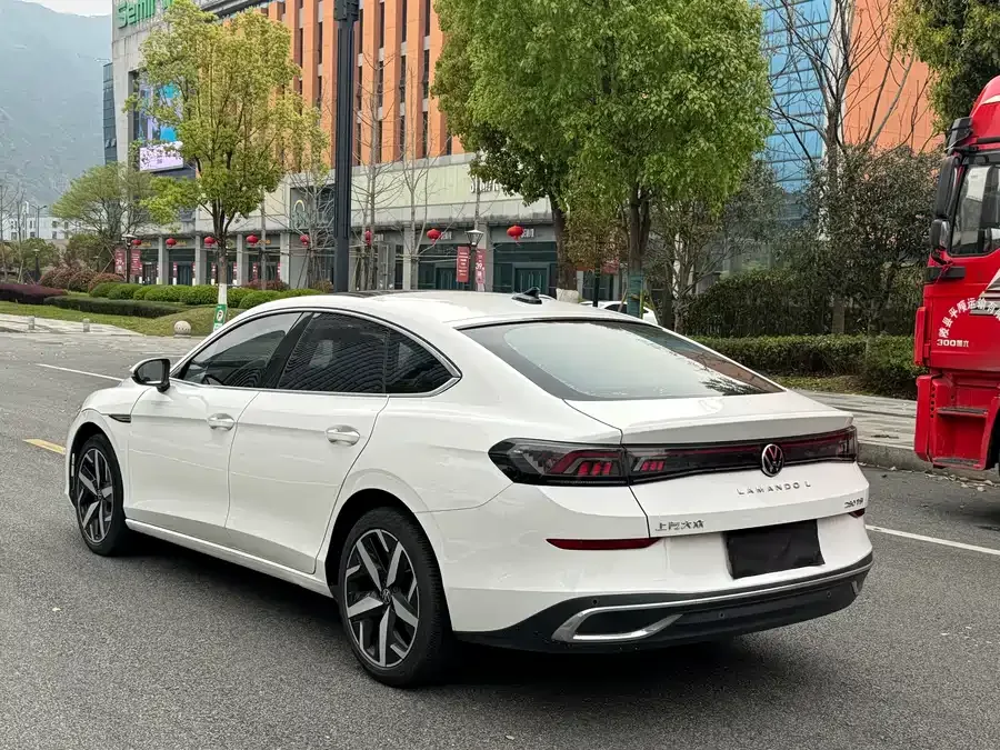 Volkswagen Lamando 2023 Lingdu Lingdu L 280TSI DSG Cool Edition 2023 — миниатюра 4