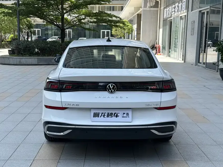 Volkswagen Lamando 2022 Lingdu Lingdu L 280TSI DSG Cool Edition 2023 — миниатюра 5