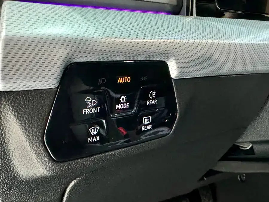Volkswagen Lamando 2023 Lingdu Lingdu L 280TSI DSG Cool Edition 2023 — миниатюра 2