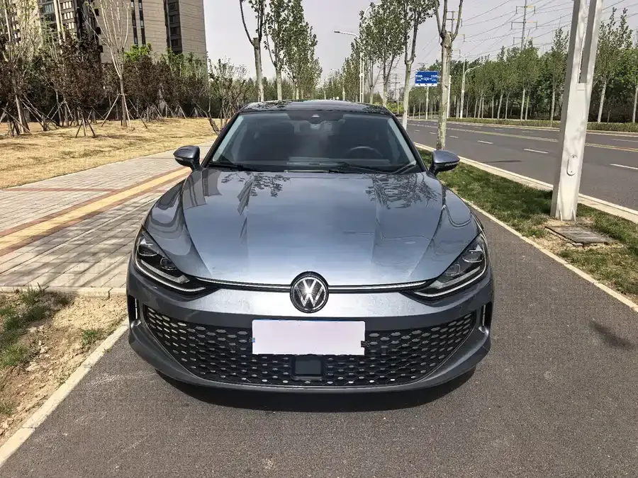 Volkswagen Lamando 2024 Lingdu Lingdu L 280TSI DSG Cool Edition 2023 — миниатюра 3