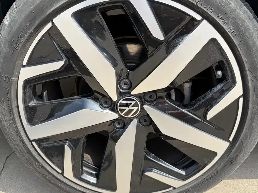 Volkswagen Lamando 2023 Lingdu Lingdu L 280TSI DSG Cool Edition 2023 — миниатюра 5