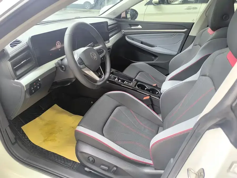 Volkswagen Lamando 2024 Lingdu Lingdu L 280TSI DSG Hot Edition 2024 — миниатюра 2
