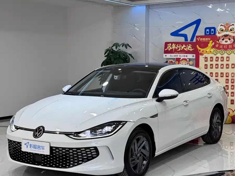Volkswagen Lamando 2024 Lingdu Lingdu L 280TSI DSG Hot Edition 2024 — фото 1, купить с доставкой в Москву