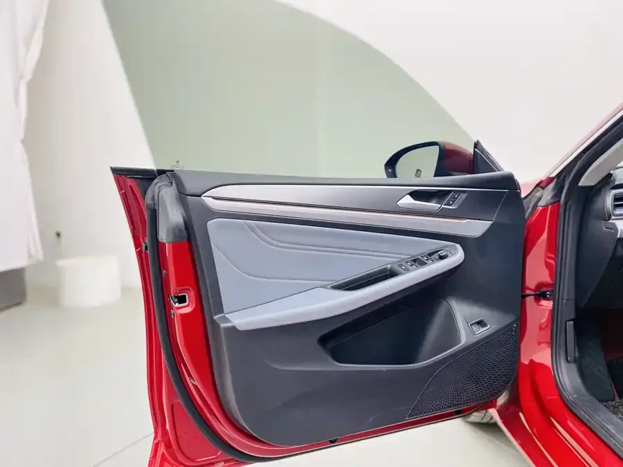 Volkswagen Lamando 2023 Lingdu Lingdu L 280TSI DSG Cool Edition 2024 — миниатюра 5