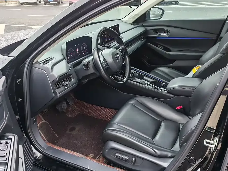 Honda Accord Accord 2023 260TURBO Excellence Edition 2023 — миниатюра 4