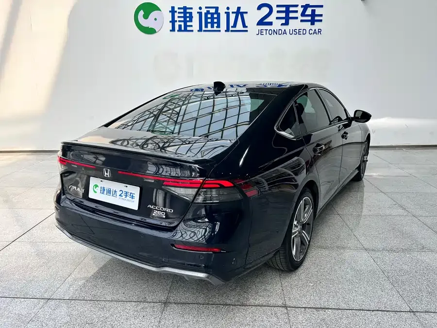 Honda Accord Accord 2023 260TURBO Excellence Edition 2024 — миниатюра 3
