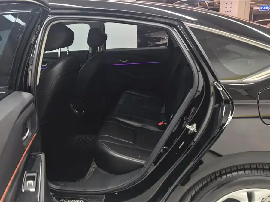 Honda Accord Accord 2023 260TURBO Smart Edition 2024 — миниатюра 5