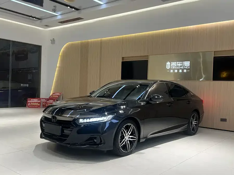 Honda Accord 2022 Accord 260TURBO Fantasy Night Premium Edition 2022 — фото 1, купить с доставкой в Москву