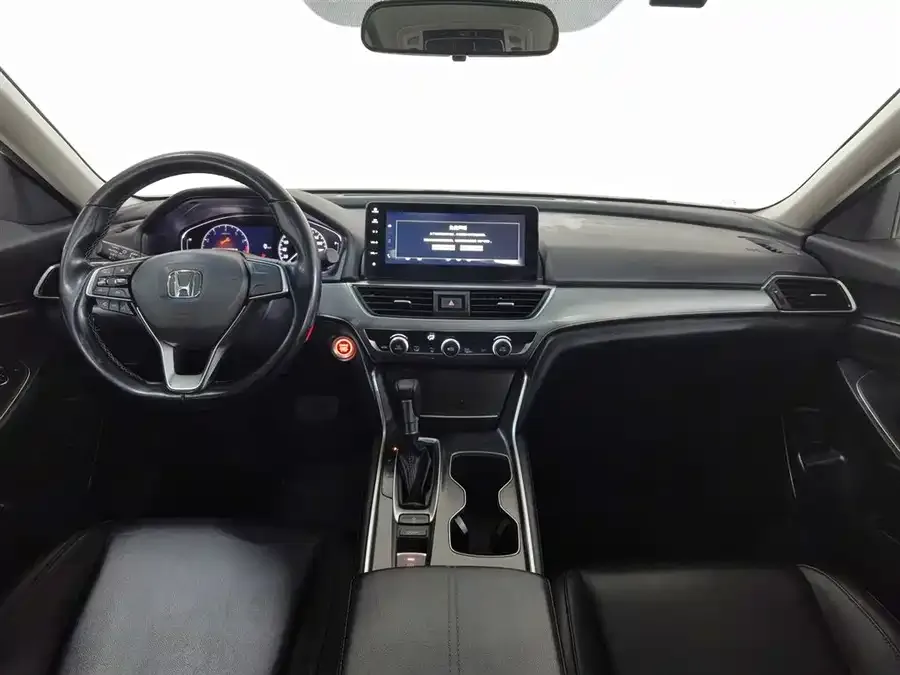Honda Accord Accord 2022 260TURBO Deluxe Edition 2022 — миниатюра 2