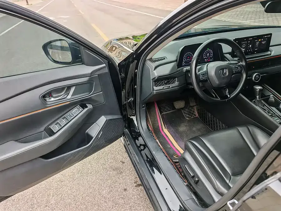 Honda Accord Accord 2023 260TURBO Smart Edition 2024 — миниатюра 4