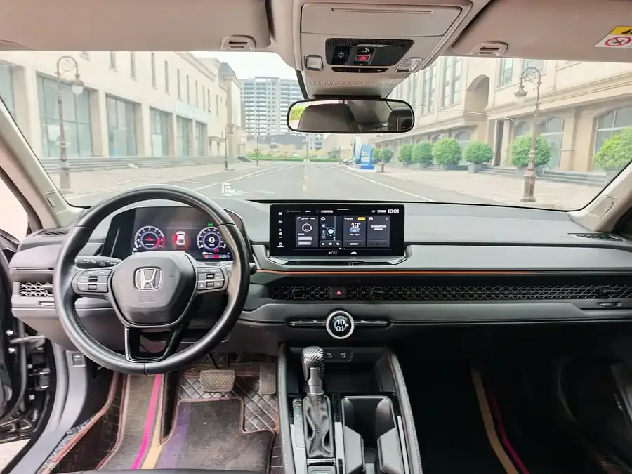 Honda Accord Accord 2023 260TURBO Smart Edition 2024 — миниатюра 5