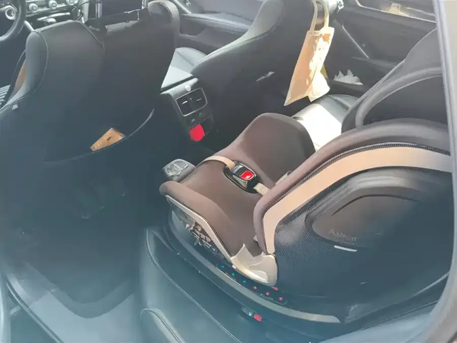 Honda Accord 2022 Accord 260TURBO Fantasy Night Premium Edition 2022 — миниатюра 5
