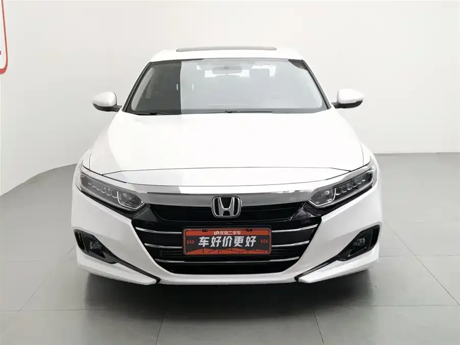 Honda Accord Accord 2022 260TURBO Deluxe Edition 2022 — миниатюра 3