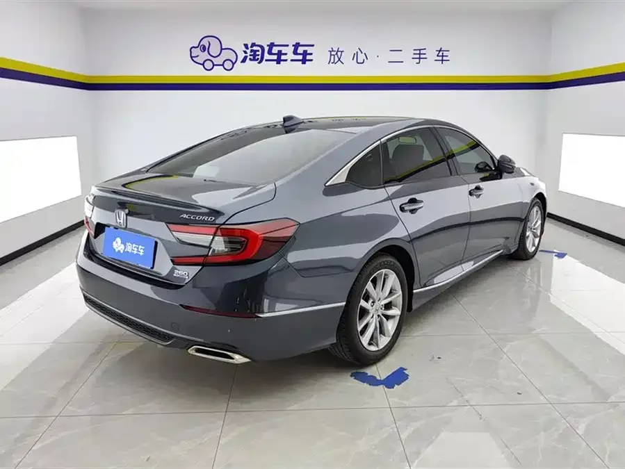 Honda Accord Accord 2022 260TURBO Deluxe Edition 2023 — миниатюра 3