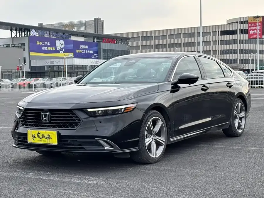Honda Accord Accord 2023 260TURBO Excellence Edition 2023 — фото 1, купить с доставкой в Москву