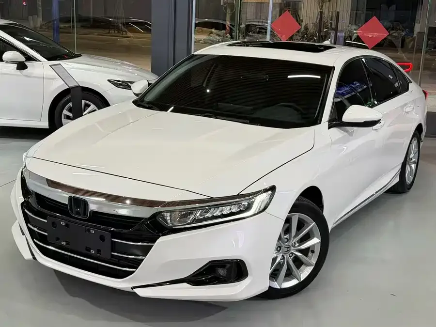 Honda Accord Accord 2022 260TURBO Deluxe Edition 2023 — фото 1, купить с доставкой в Москву