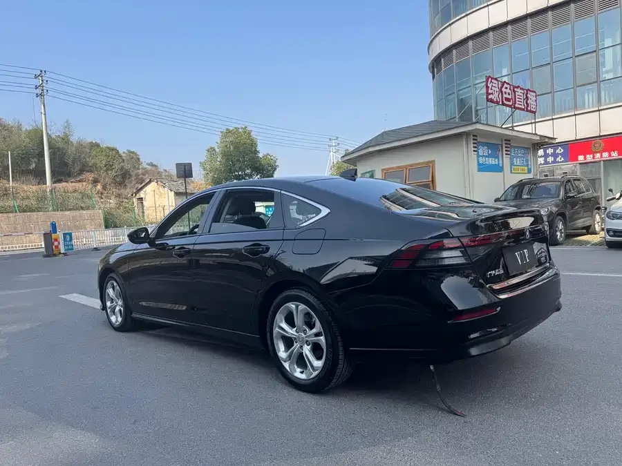 Honda Accord Accord 2024 260TURBO Luxury Edition 2024 — миниатюра 4