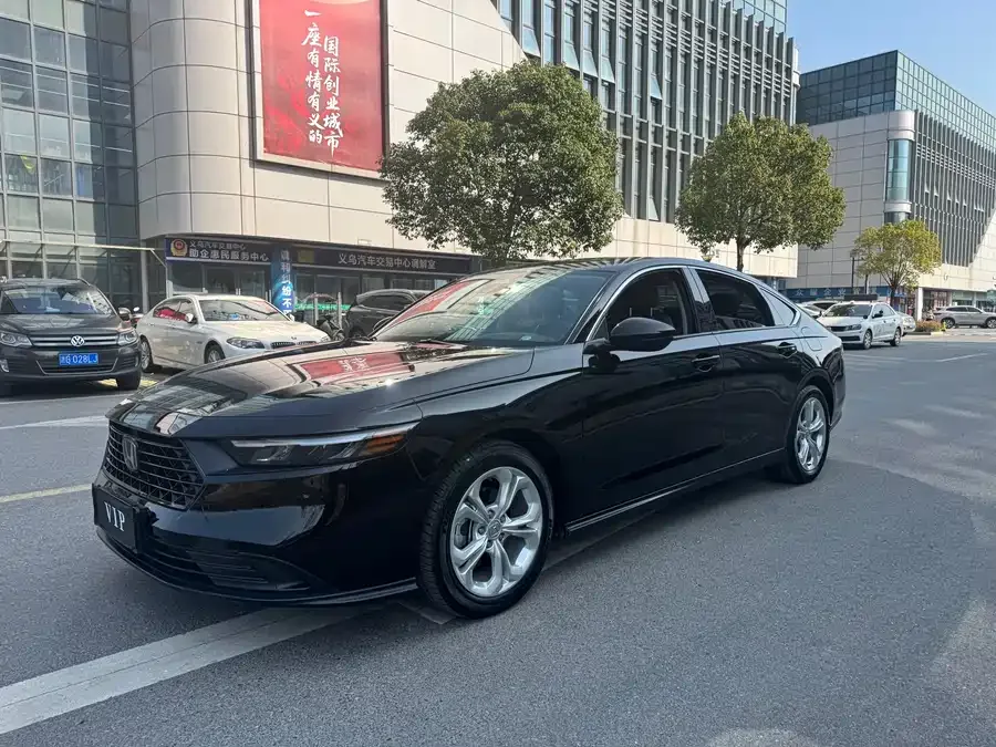 Honda Accord Accord 2024 260TURBO Luxury Edition 2024 — фото 1, купить с доставкой в Москву