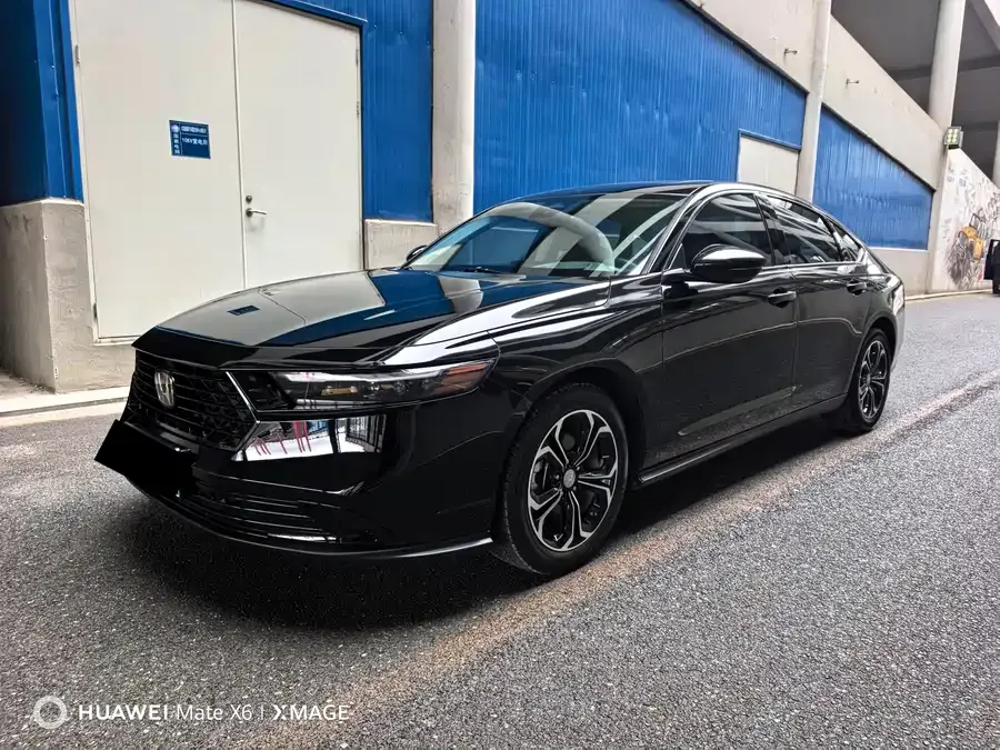 Honda Accord Accord 2023 260TURBO Smart Edition 2024 — фото 1, купить с доставкой в Москву